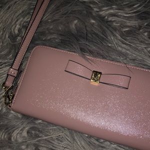 Anne Klein Women’s Wallet Clutch